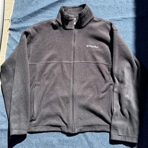 Columbia Men’s fleece Grey